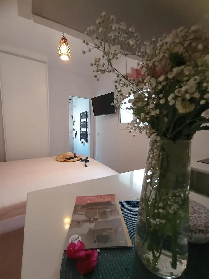 Marixa Room Nerja