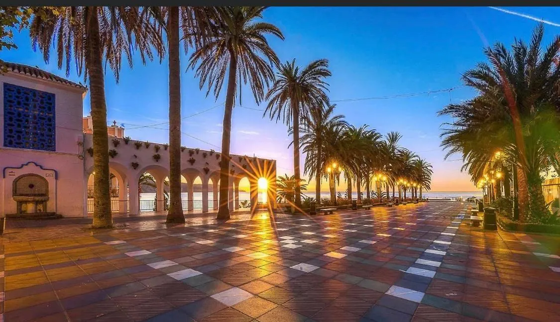 Marixa Room Nerja 0*,